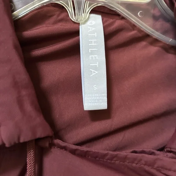 Athleta Women's Burgundy Jacket S - Picture 6 of 6